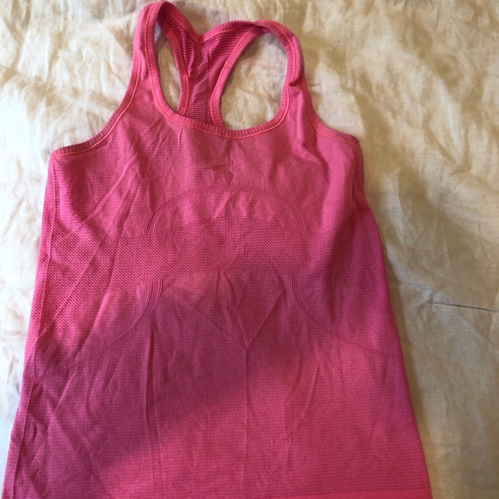 pink lululemon tank